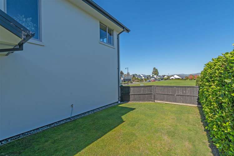 48 Bluestone Drive Parklands_43