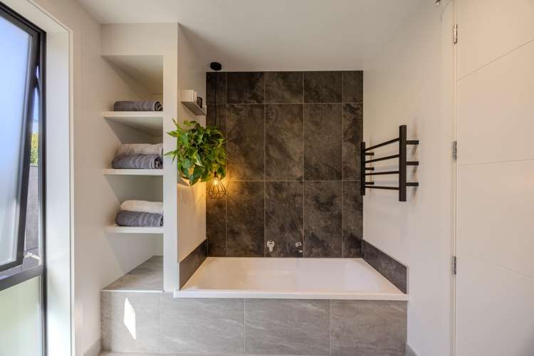 8 Mills Road Wanaka_23