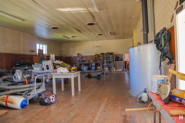 37 Inverness Street Dunollie_15