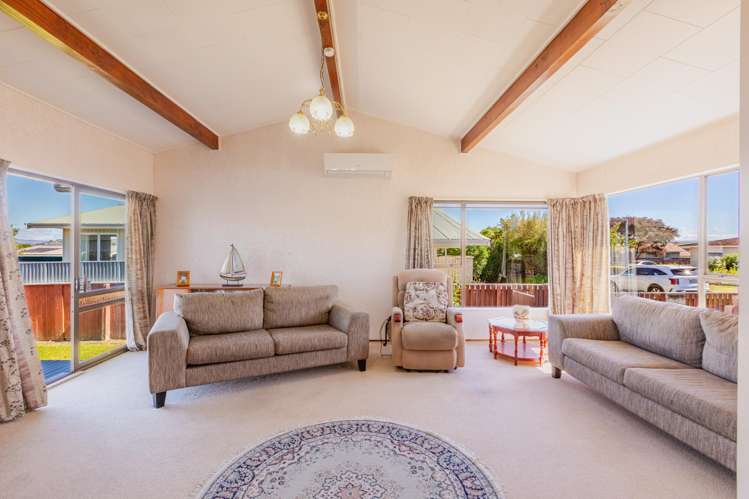 15 McLean Terrace Waipukurau_6