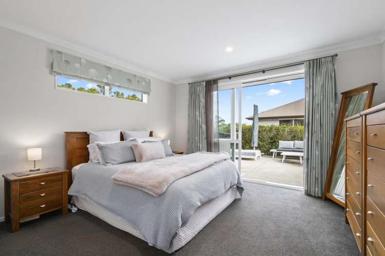 15 Lydiard Place Beachlands_9