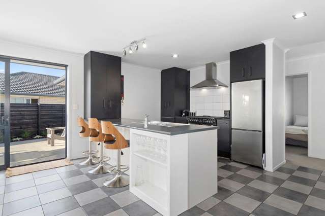 50 Ocean View Rise Ruakaka_4