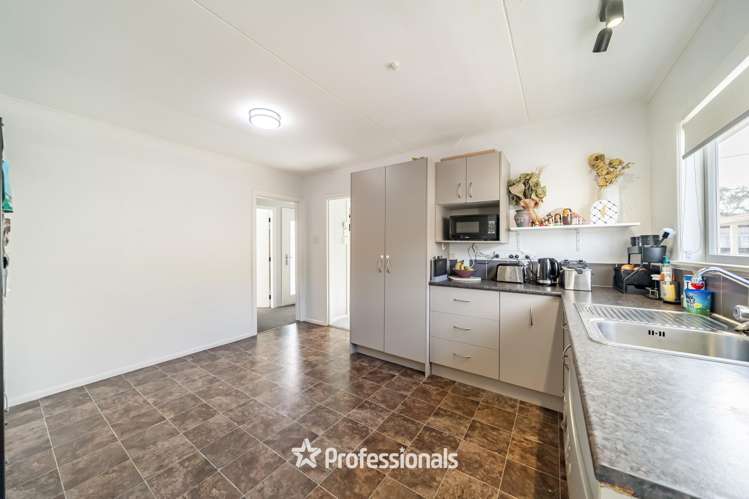 11 Bythell Street Wainuiomata_16