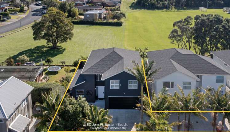8C Jern Place Eastern Beach_40