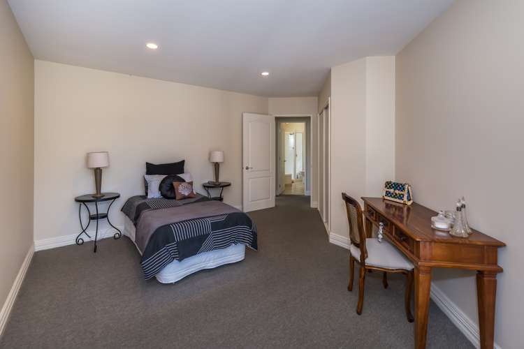 6 Leabridge Mews Harewood_17