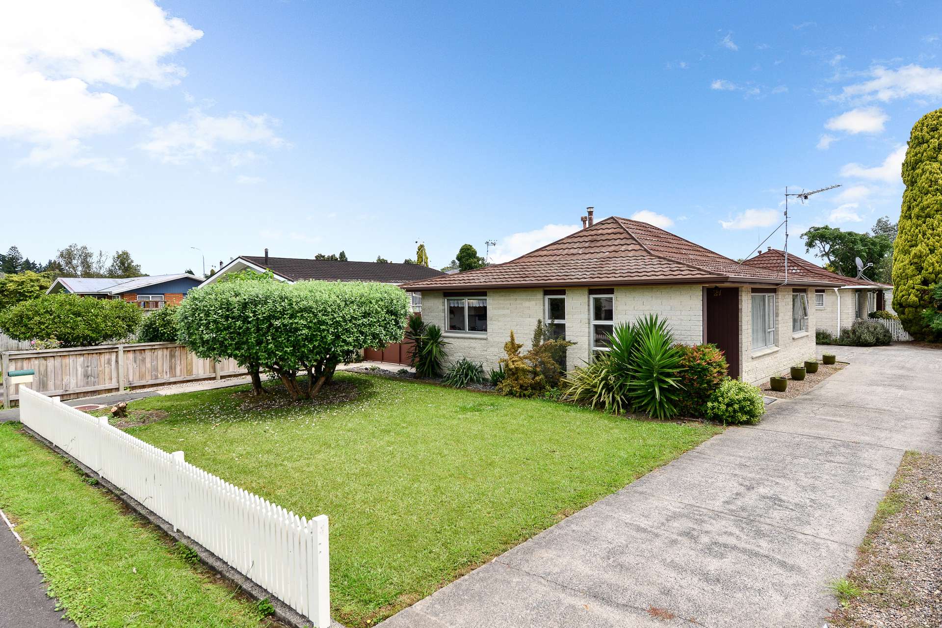 5a Leong Avenue Dinsdale_0