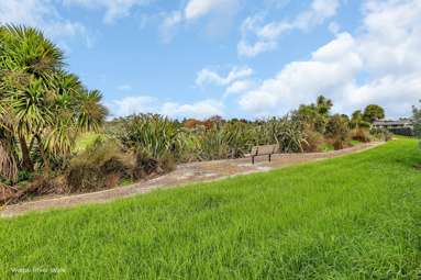 16 Riverglen Road_4