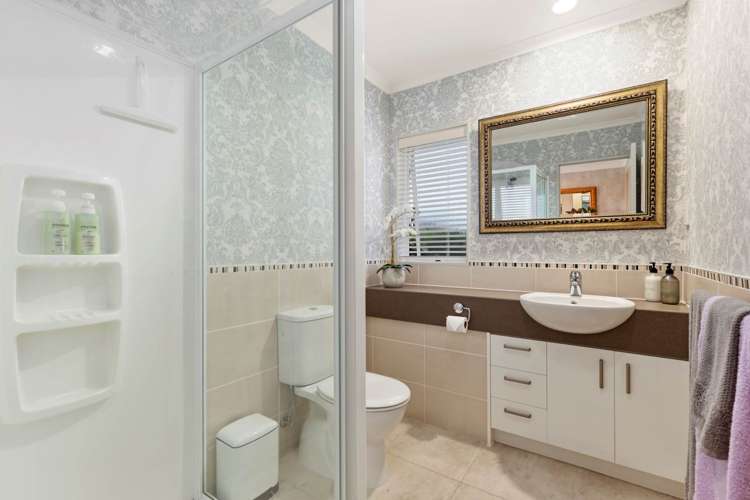 51 Turnberry Drive Wattle Downs_18