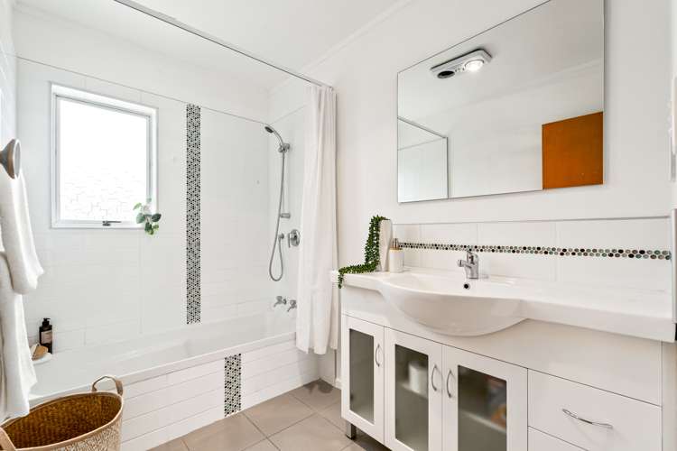 27 Kohe Street Parahaki_10