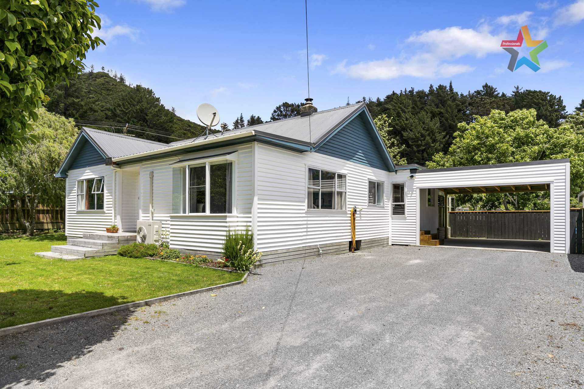 22 Homedale Road Wainuiomata_0