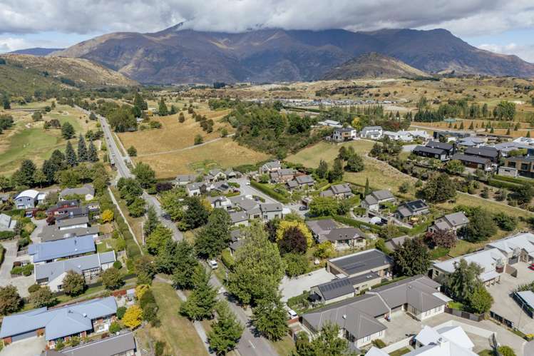90-90A Centennial Avenue Arrowtown_26