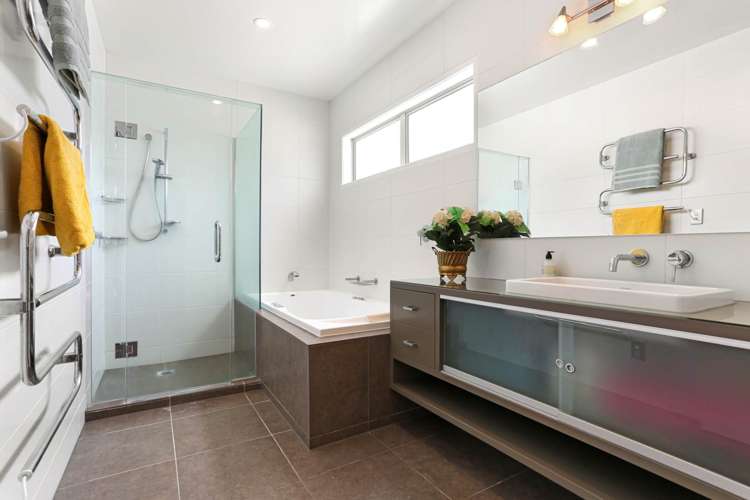 29 Saint Andrews Road Epsom_28