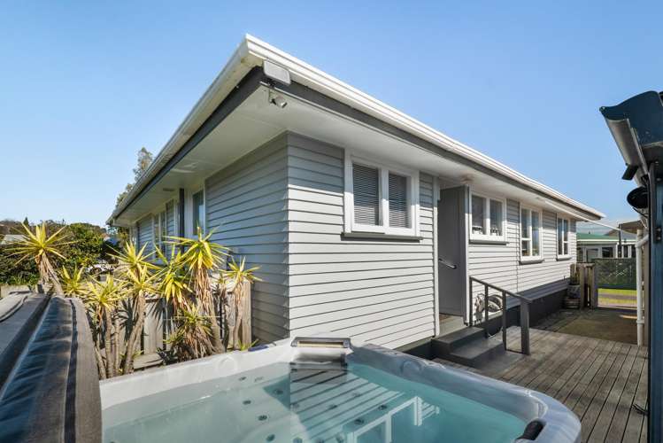 20 Shaw Avenue Paeroa_12