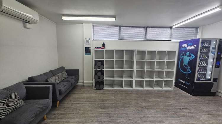 1023 Heretaunga Street West St Leonards_6