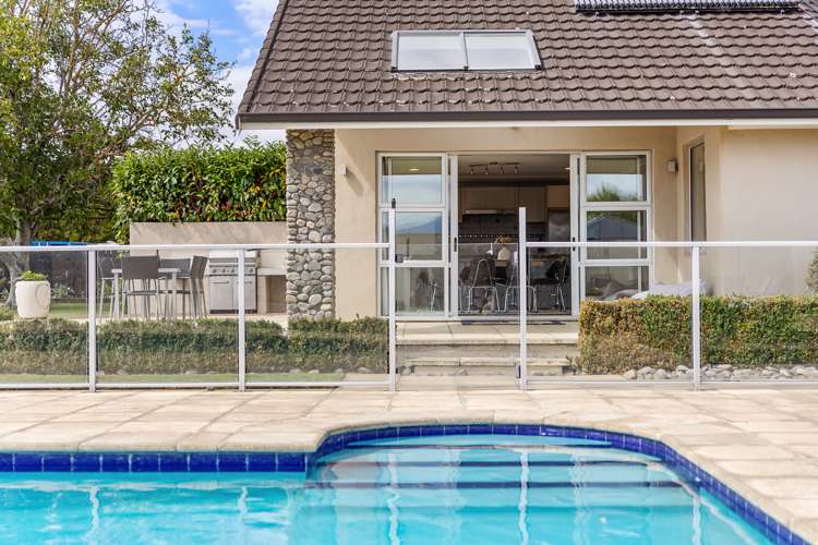 183 Battys Road Burleigh_57