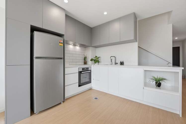 642B Massey Road Mangere_9