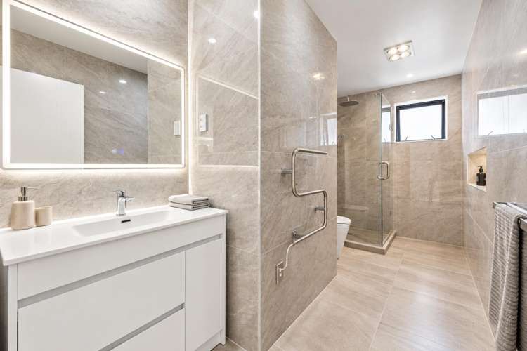 Lots 1 & 2/28 Farnborough Crescent Mangere_17