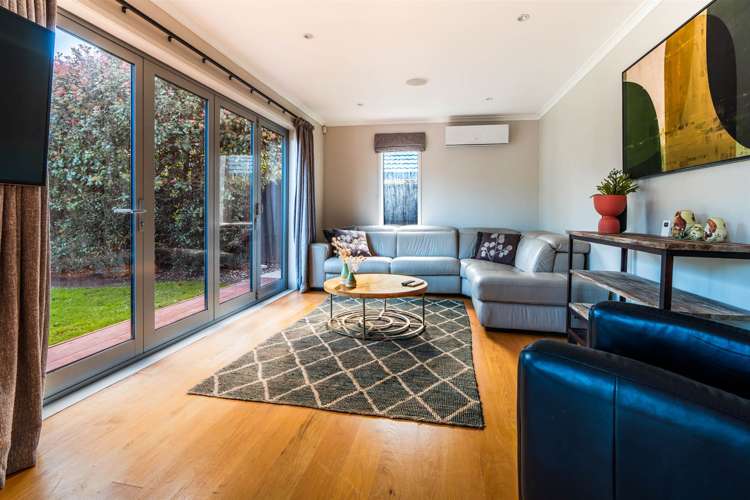 5 Keswick Crescent Huntington_10