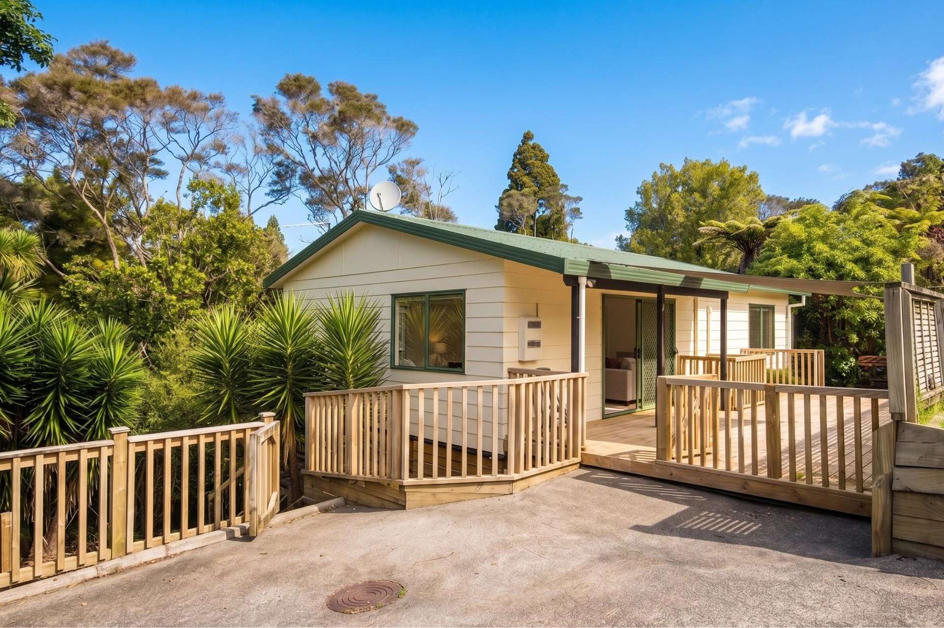 1/15 Beverly Place New Lynn_0