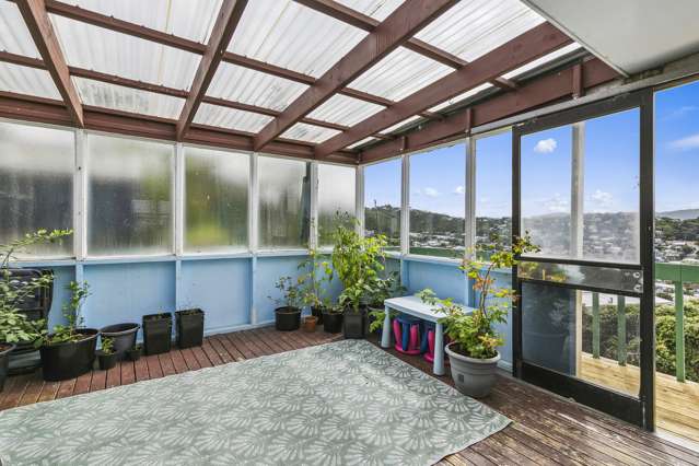 22 Waiwera Crescent Maupuia_4