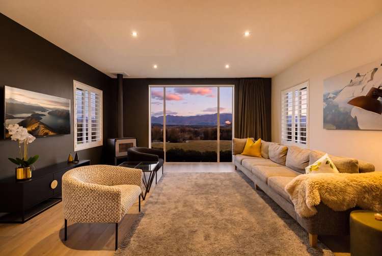 31 Matheson Crescent Albert Town_5
