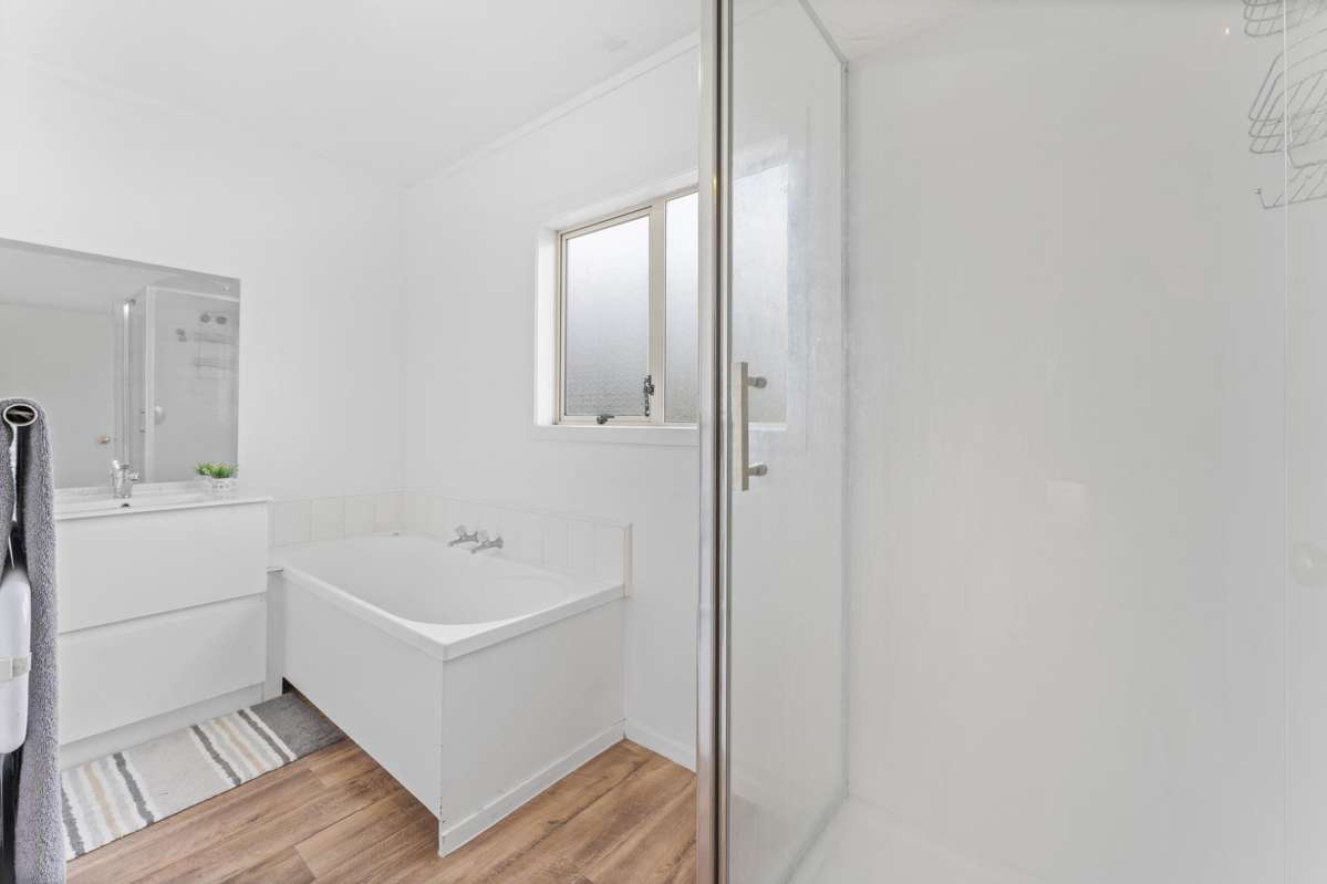 2/11 Marr Road_3