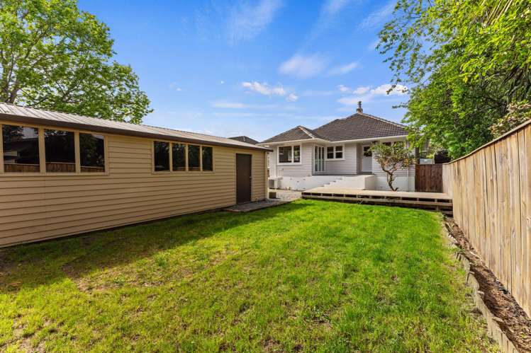 3 Ross Grove Trentham_15