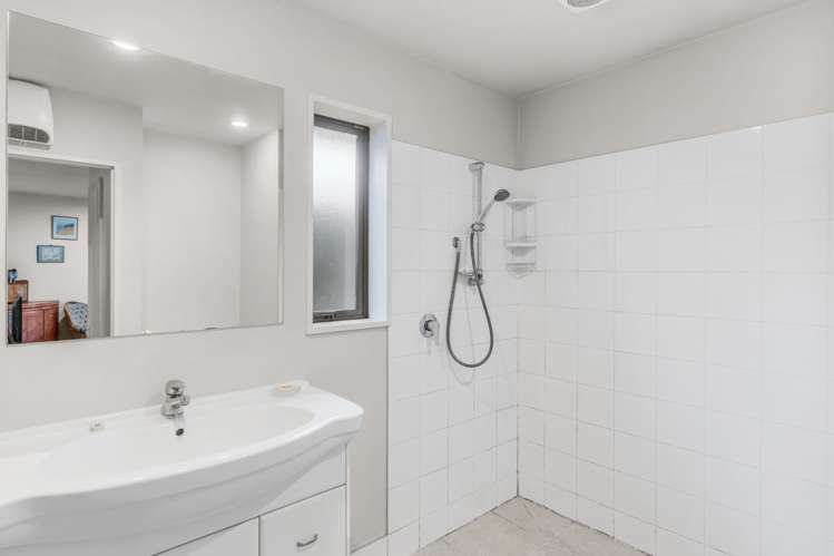 84d Wildberry Street Woolston_9