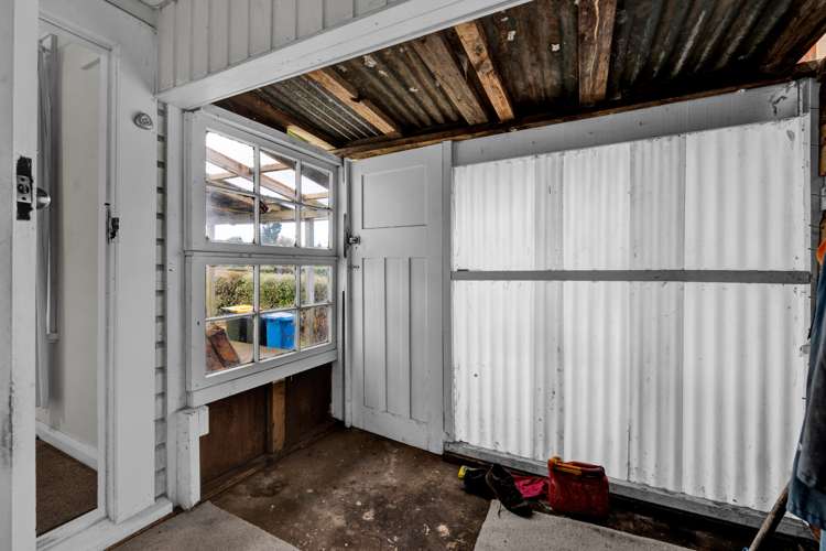 50 Terou Street Manaia_15