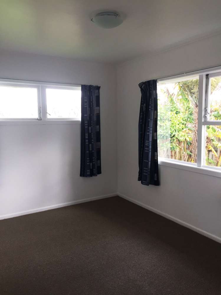 29 Hereford Street Te Atatu Peninsula_6