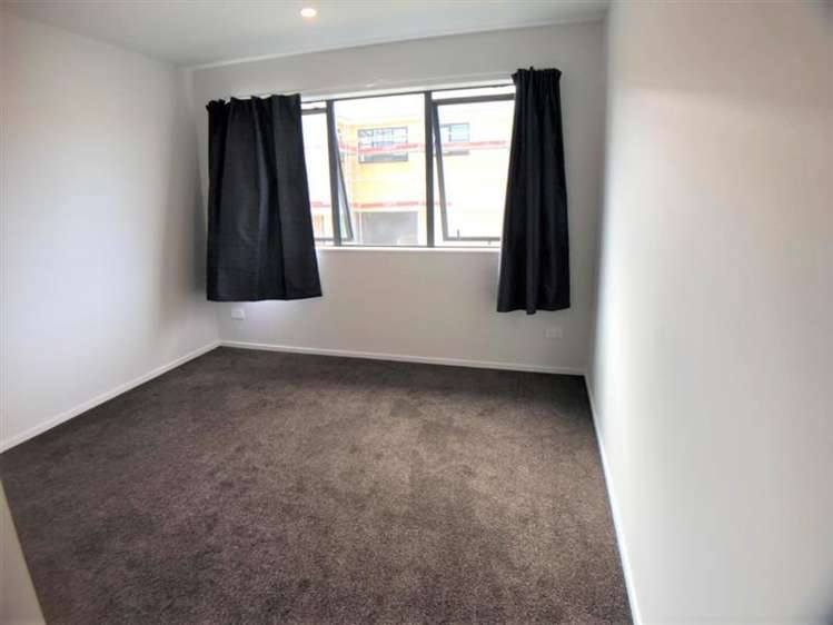 19 Mamuku Drive Massey_9