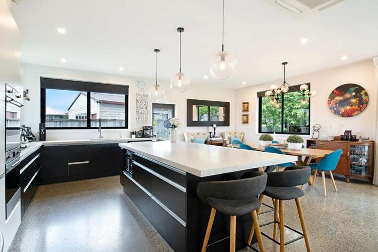 3 Shamrock Lane Te Atatu Peninsula_2