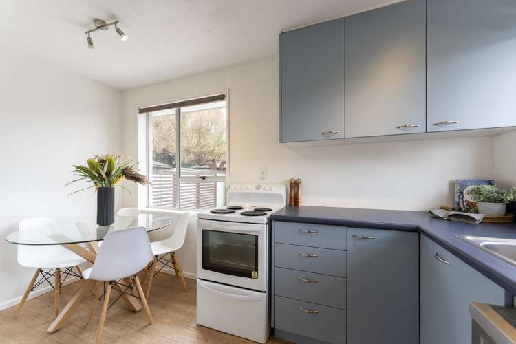 2/67 Bayswater Crescent Bromley_5