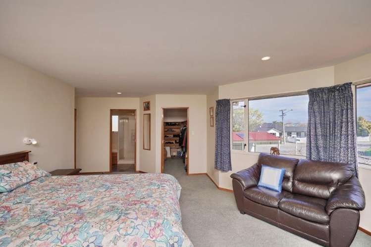 19 Littles Lane Woodend_19