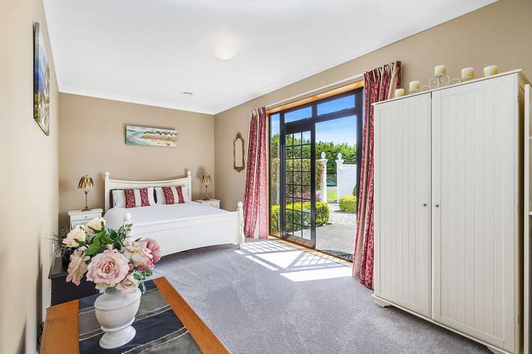 31 Gladys Scott Place Tawa_11