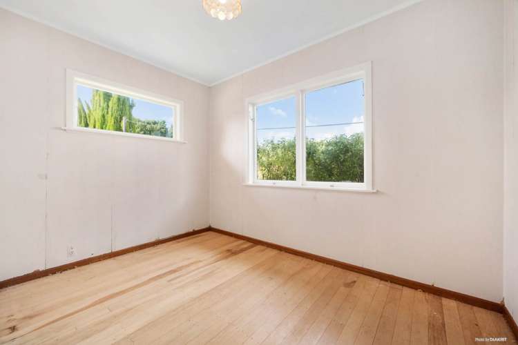 63 Hogans Road Glenfield_12