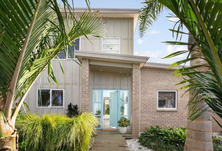 30 Surfers Avenue Waihi Beach_23