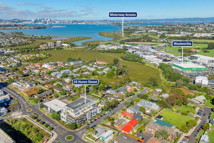 204/16 Huron Street Takapuna_19