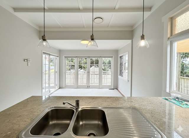 35A Queensway Three Kings_3