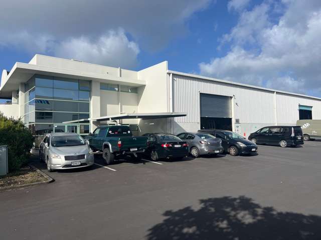 B/220 Bush Road Albany_2