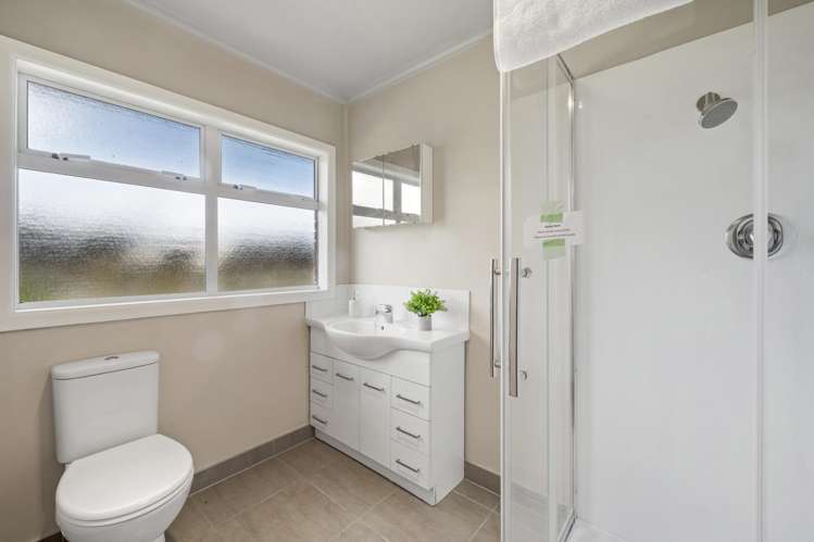 2/23G Gray Avenue Mangere East_13