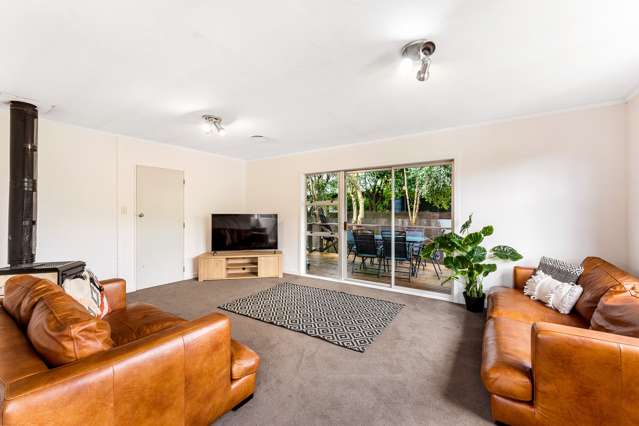 11 Akron Grove Totara Park_2
