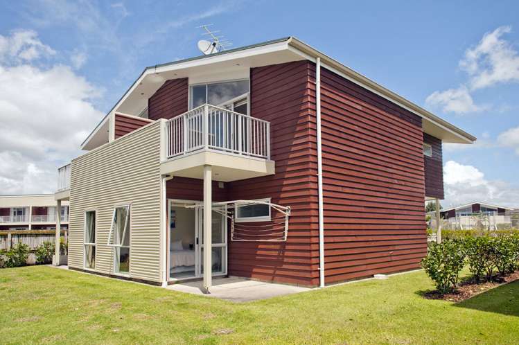 2/18 Eyre Street Whitianga_15