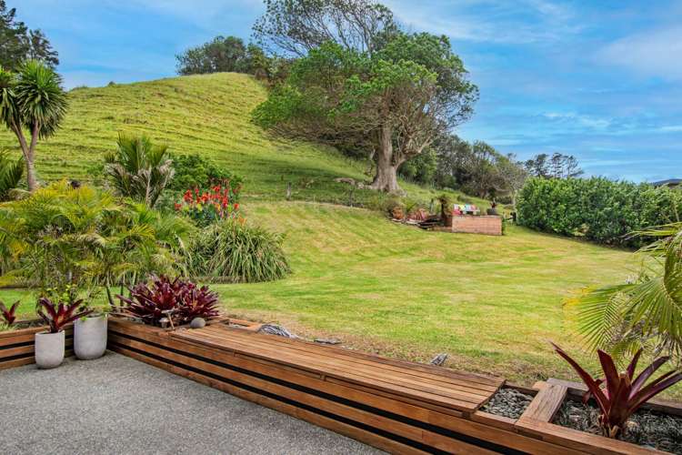 11 Chilcott Road Whananaki_7