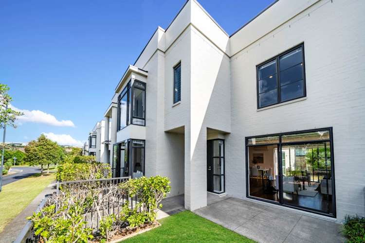 75 Bluegrey Avenue Stonefields_4