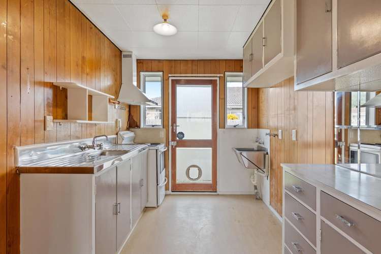 2/80 Charles Street Waltham_2