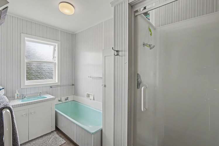 51 Alexander Road Raumati Beach_12