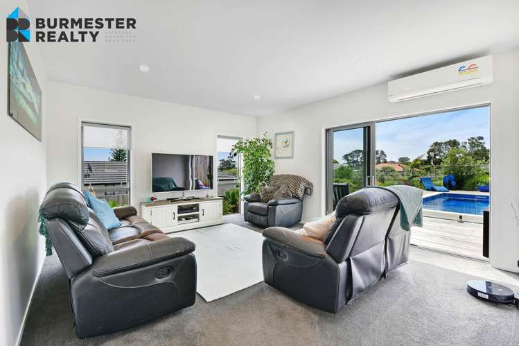 10 St Julia Court Helensville_9