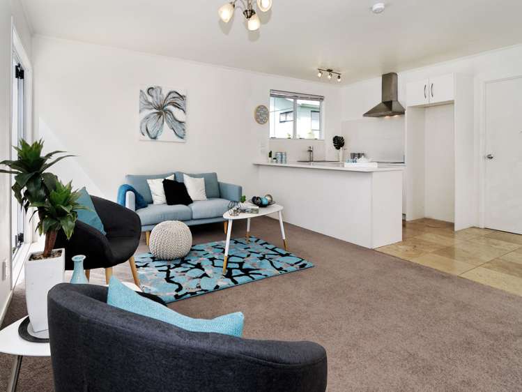 158 Solar Road Glen Eden_4