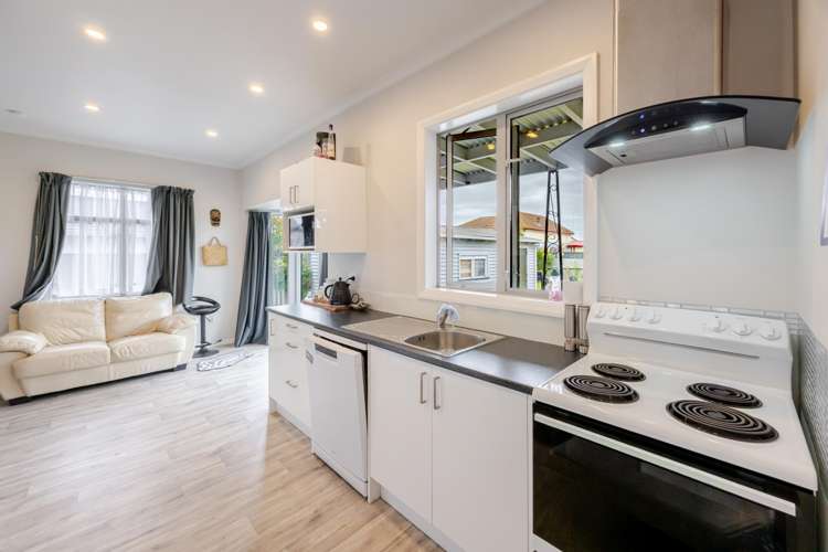 305 Gascoigne Street Raureka_3